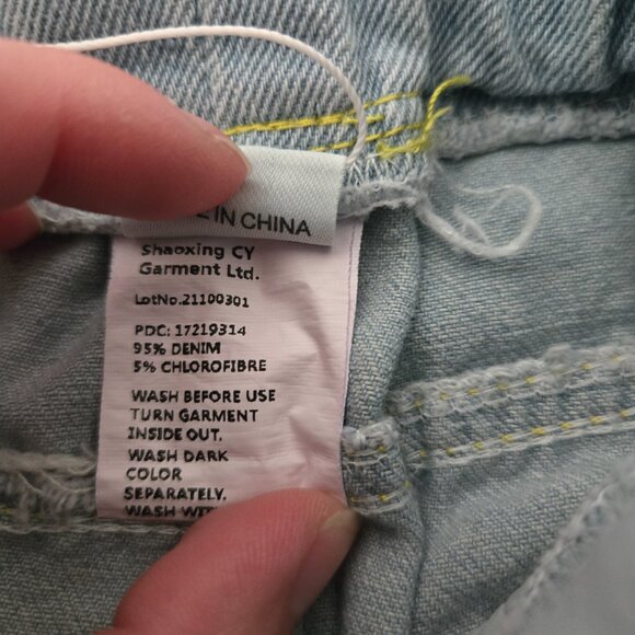 Mini Me Boutique Girls Size 4/5 Outfit, Jeans and Zip Up - Picture 5 of 11